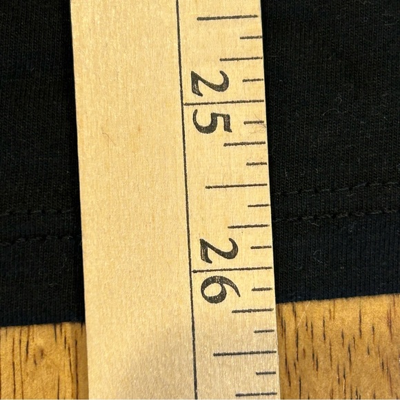 NWOT Golden Girls Black Short Sleeve Tee Shirt Top M - Picture 6 of 6